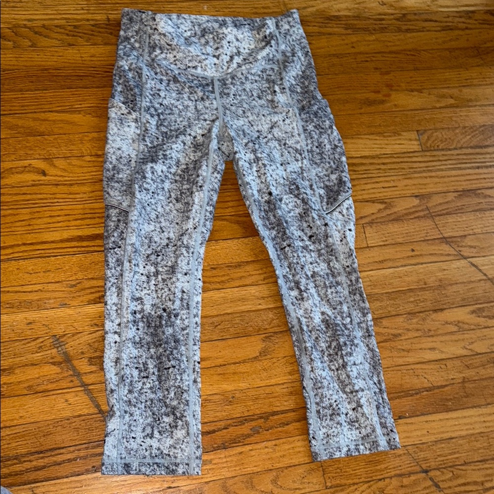 Lululemon Speed up crop leggings size 4